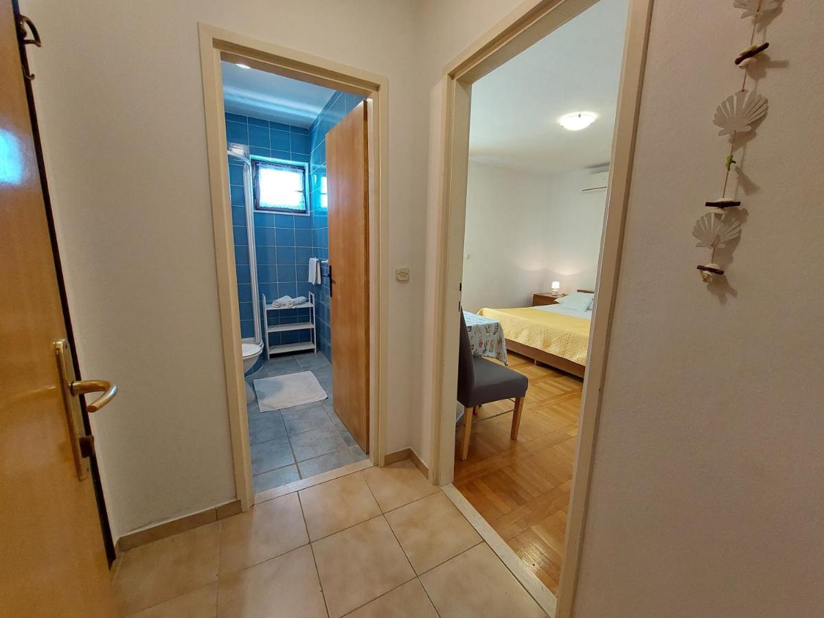 Apartmani Rahela Vodice Zewnętrze zdjęcie