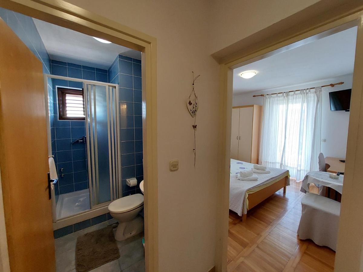 Apartmani Rahela Vodice Zewnętrze zdjęcie