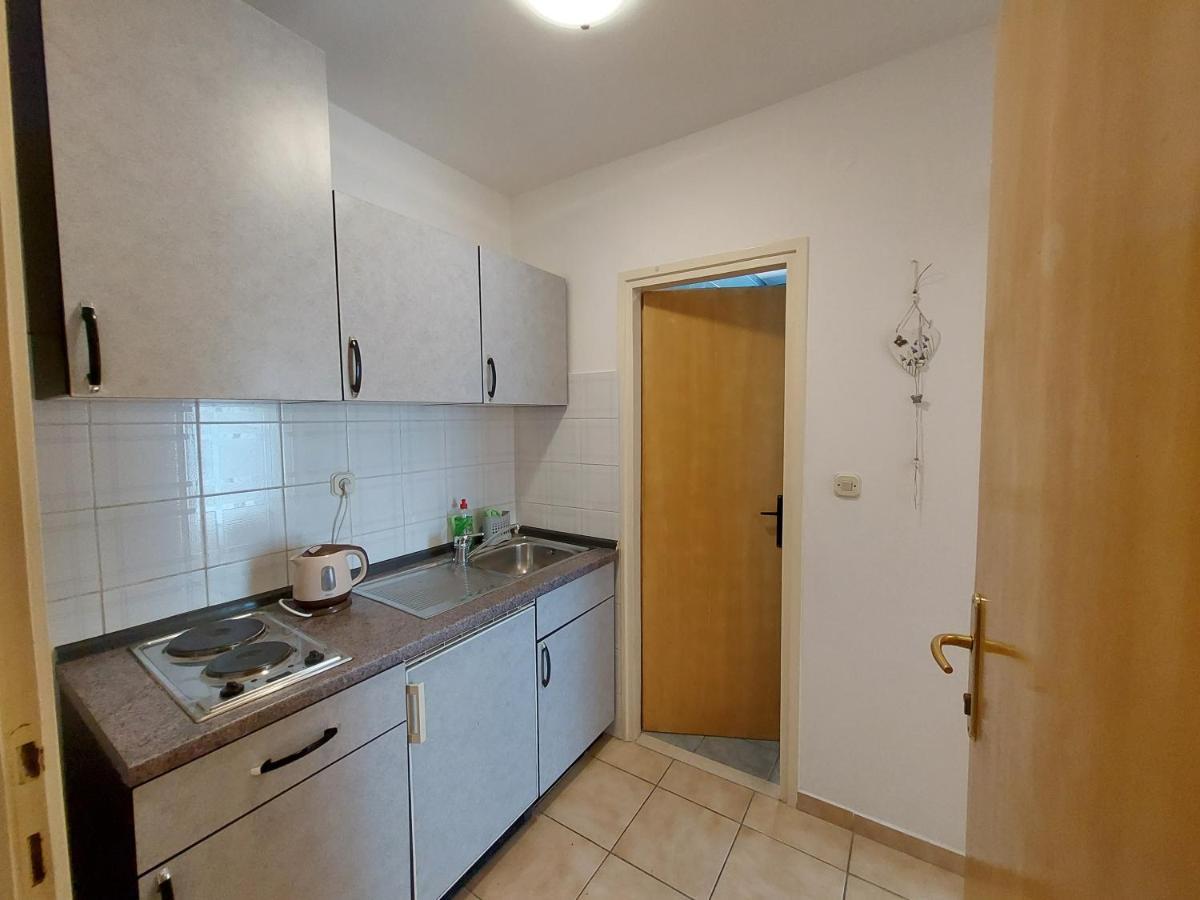 Apartmani Rahela Vodice Zewnętrze zdjęcie